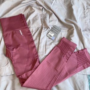 Pink energy leggings